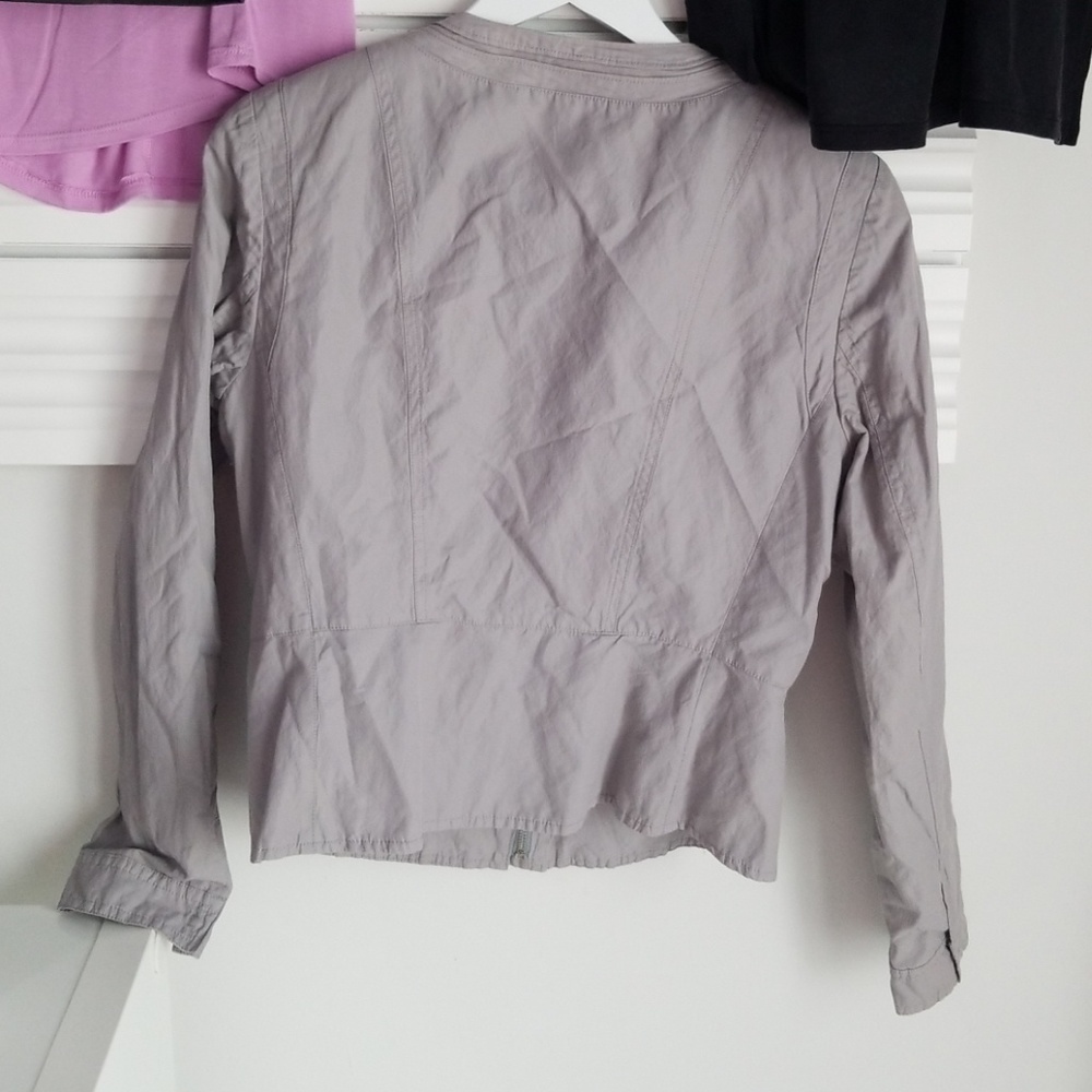 Jacket L - Picture 2 of 3